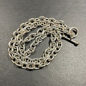 Unisex silver tone chain necklace